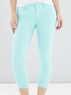 Brody Women’s Mint Blue Cropped Skinny Jeans